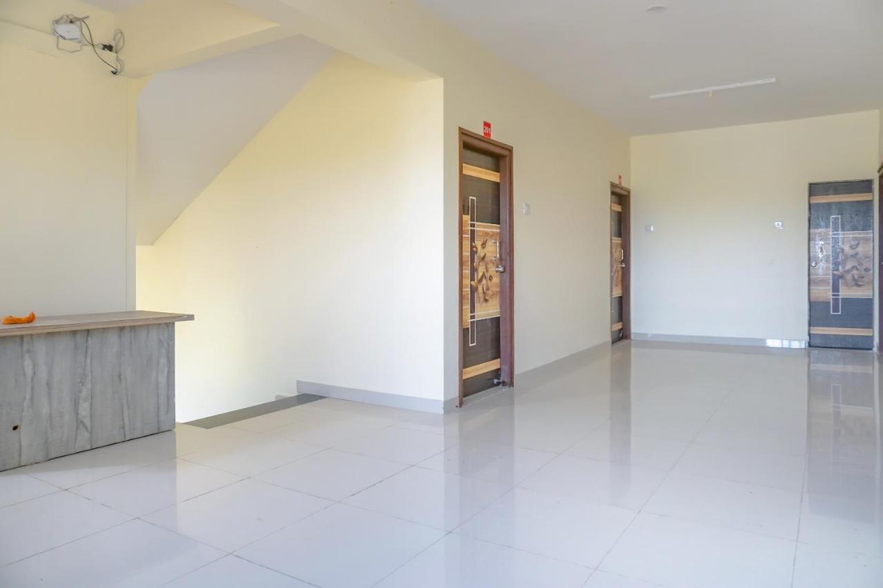 Oyo 81616 Omkar Executive Wagholi Ngoại thất bức ảnh